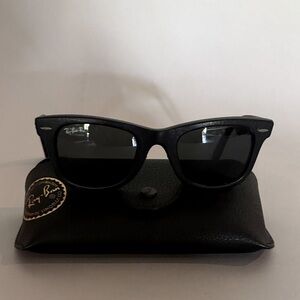 Ray-Ban Classic Black Sunglasses